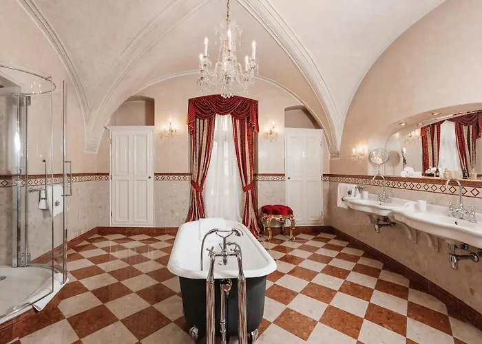 Alchymist Grand And 5* Prague