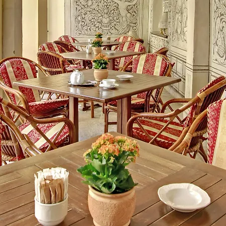 Alchymist Grand And - Preferred & Praag