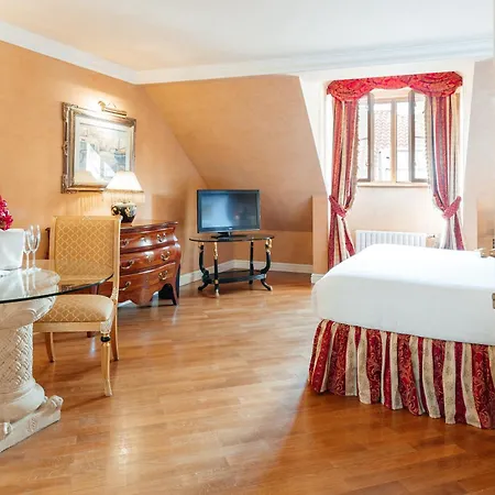 Alchymist Grand And Otel