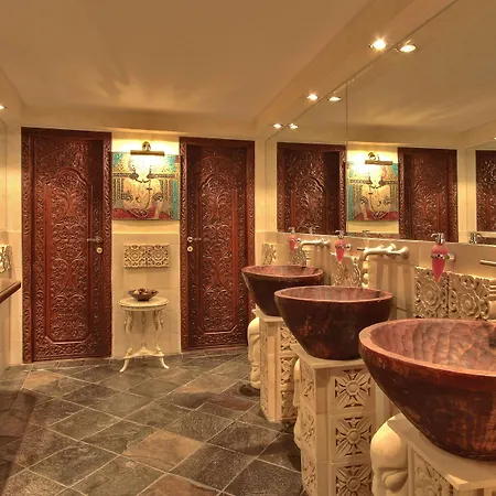 Alchymist Grand And - Preferred & 5* Praga