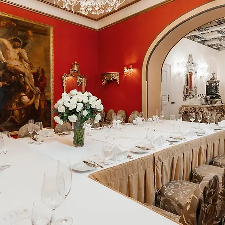 Alchymist Grand And - Preferred & Hotel Praga