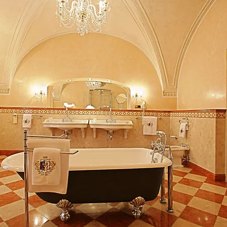 Alchymist Grand And - Preferred &