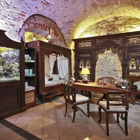 Alchymist Grand And - Preferred & Hotel