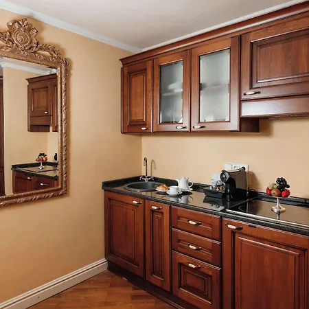 Alchymist Grand And - Preferred &